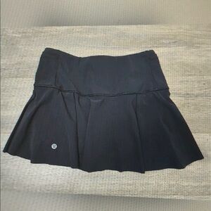 Lululemon Mini Skort Black Size 4 Tennis Pickleball EUC